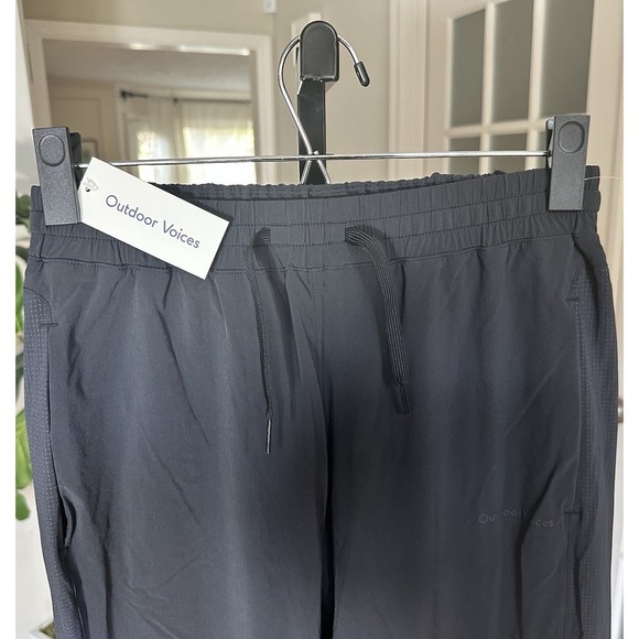 Outdoor Voices Track Pants Women XS Black Joggers Lightweight Nylon Spandex New - Picture 4 of 10